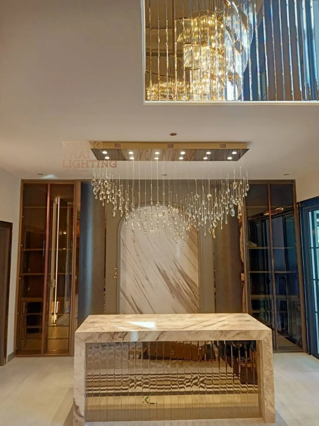 โคมไฟห้อยระย้า | กรุงไทยไล้ท์ติ้ง ร้านขายโคมไฟระย้าคริสตัล แต่งห้องหรู ได้ทุกสไตล์