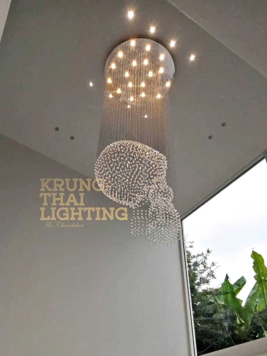 โคมไฟโถงสูงคริสตัลสั่งทำทรงหัวกะโหลก | กรุงไทยไล้ท์ติ้ง ร้านขายโคมไฟระย้าคริสตัล แต่งห้องหรู ได้ทุกสไตล์